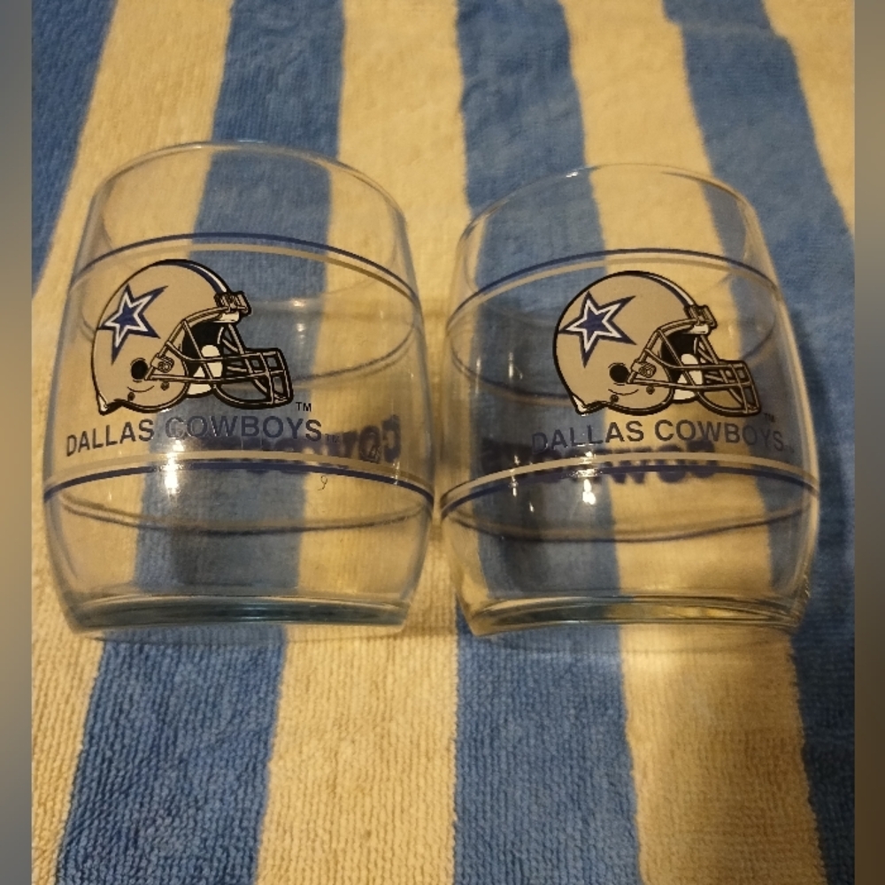 VNTG Dallas Cowboys 3-3/4” Drinking Glass Pair NFL Stemless Tumbler Rock 12 Oz